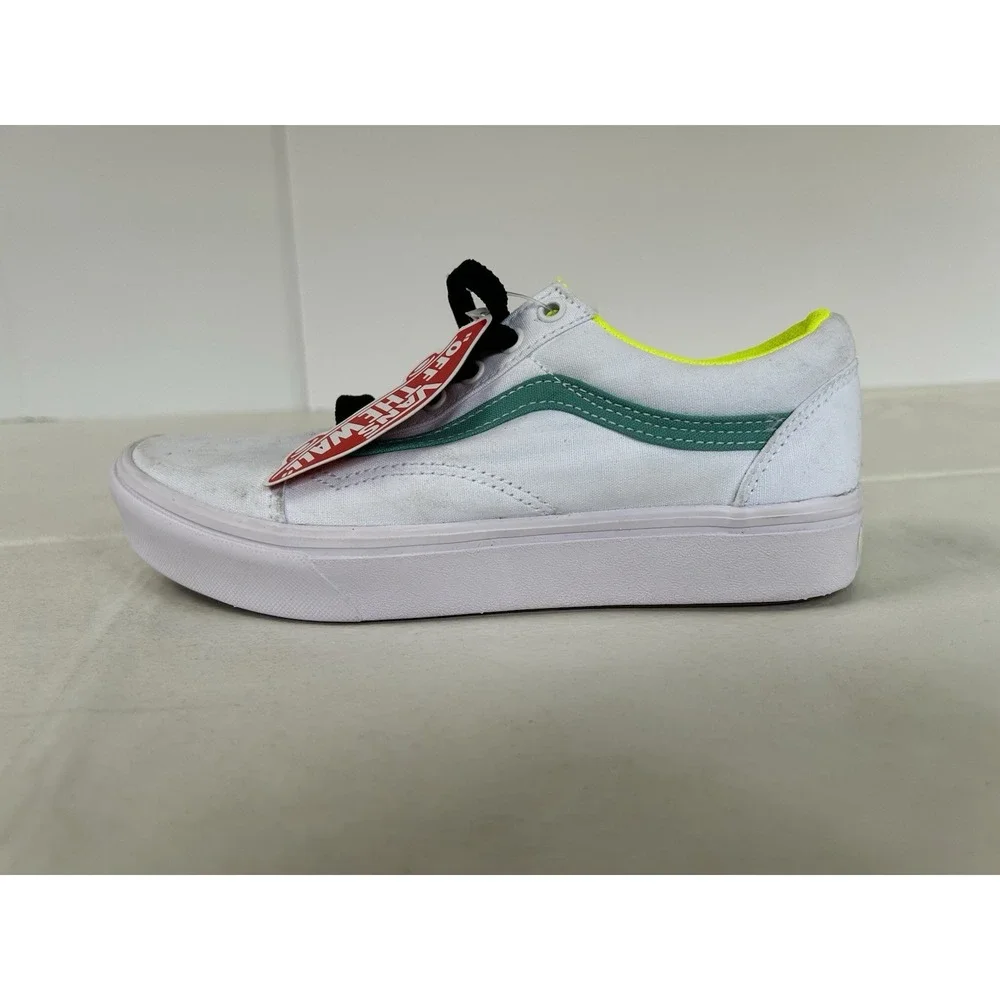 NWT Vans Off The Wall Old Skool Comfy Cush Skate Shoes Juniors Size 5.5 White